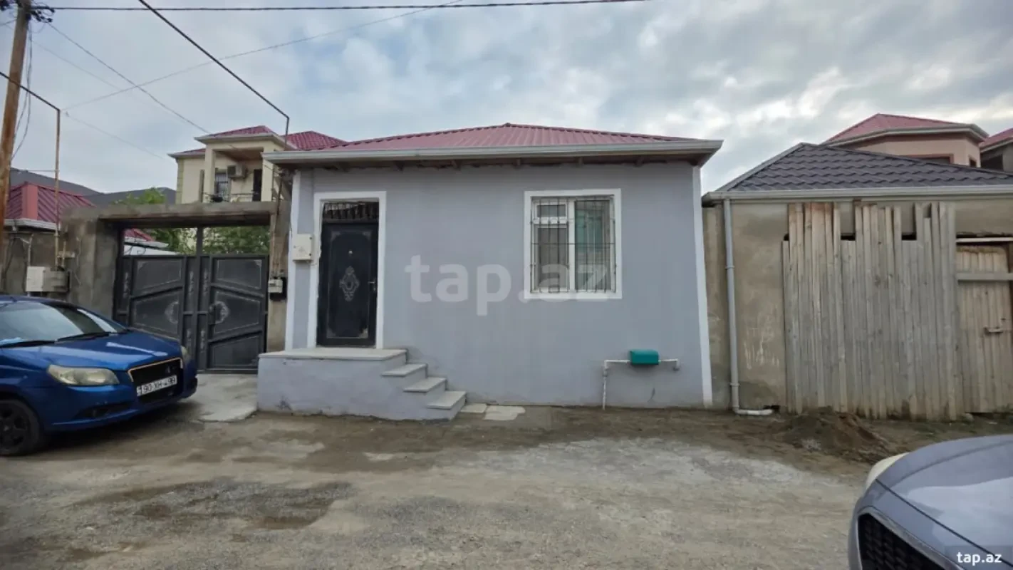 Satılır 1 otaqlı həyət evi 38 m²
