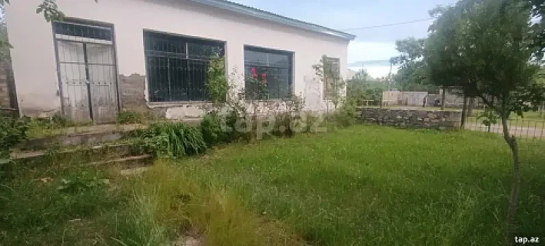 Satılır obyekt — Şəki