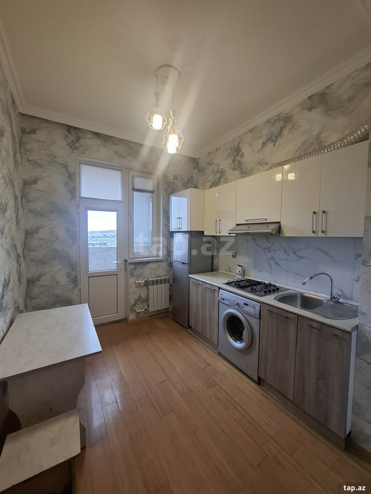 Kirayə verilir 1 otaqlı yeni tikili 40 m²
