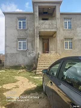 Satılır 10 otaqlı həyət evi 300 m² — Bakı 10 otaq 300.00 m²