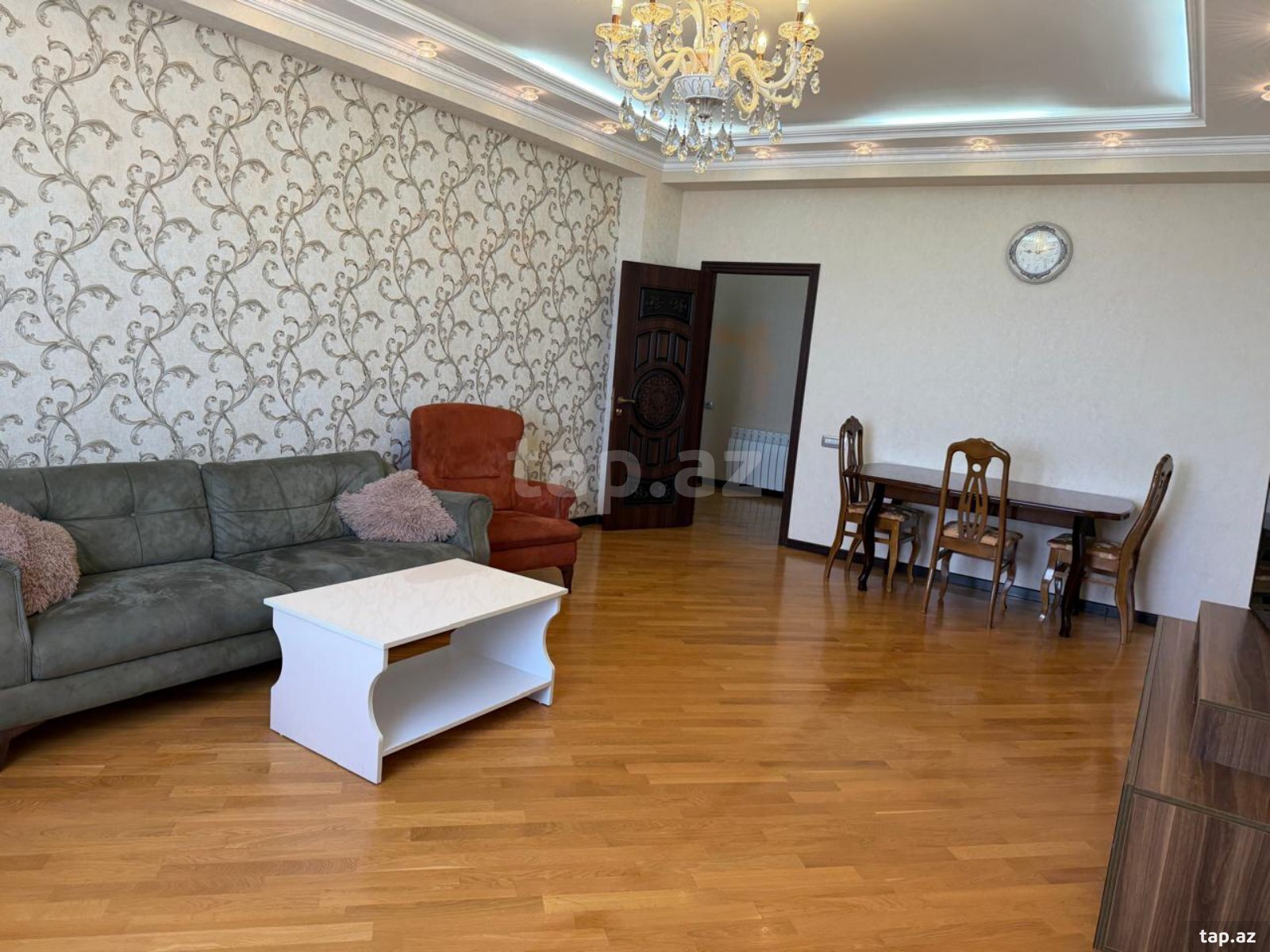 Kirayə verilir 3 otaqlı yeni tikili 76 m²