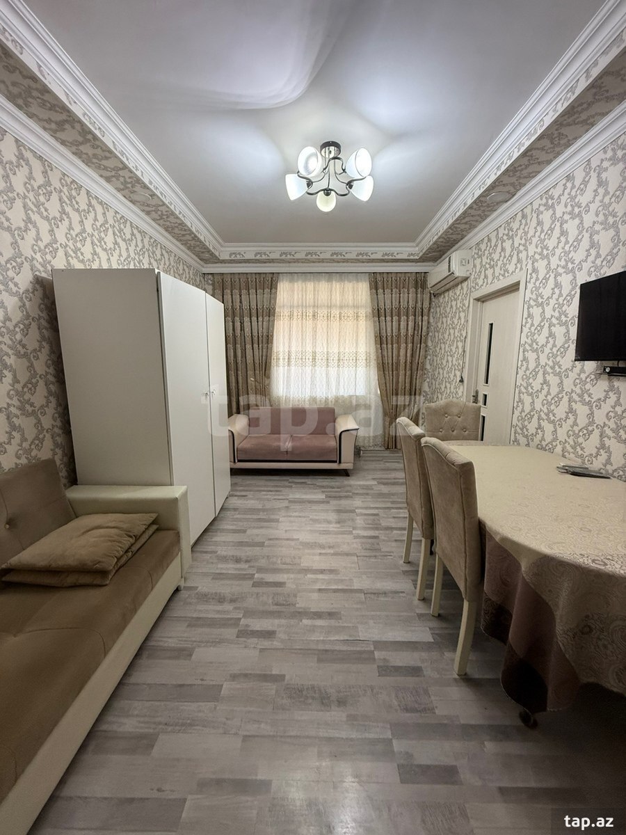 Satılır 1 otaqlı mənzil 35 m²