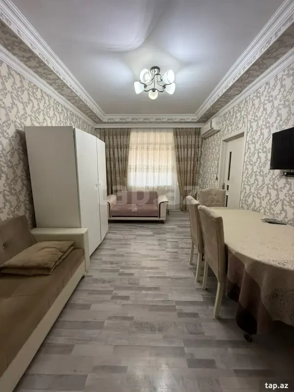 Satılır 1 otaqlı mənzil 35 m²