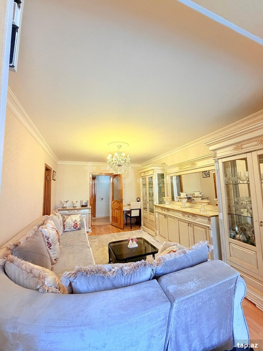 Satılır 3 otaqlı mənzil 68 m²