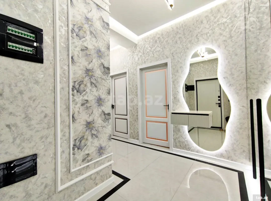 Satılır 3 otaqlı yeni tikili 87 m²