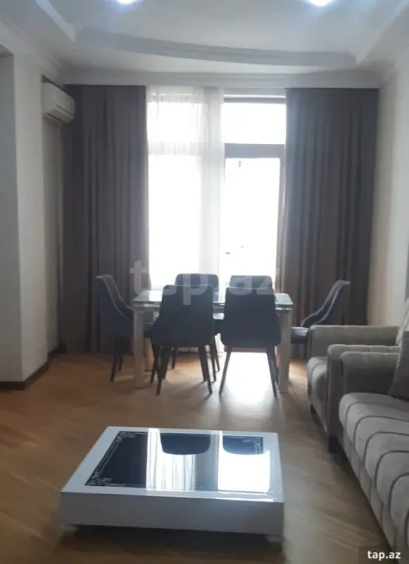 Kirayə verilir 3 otaqlı yeni tikili 108 m²