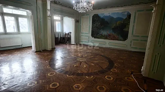 Satılır 4 otaqlı mənzil 125 m² — Bakı 4 otaq 125.00 m²