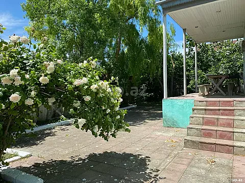 Kirayə verilir 3 otaqlı həyət evi 100 m² — Bakı 3 otaq 100.00 m²