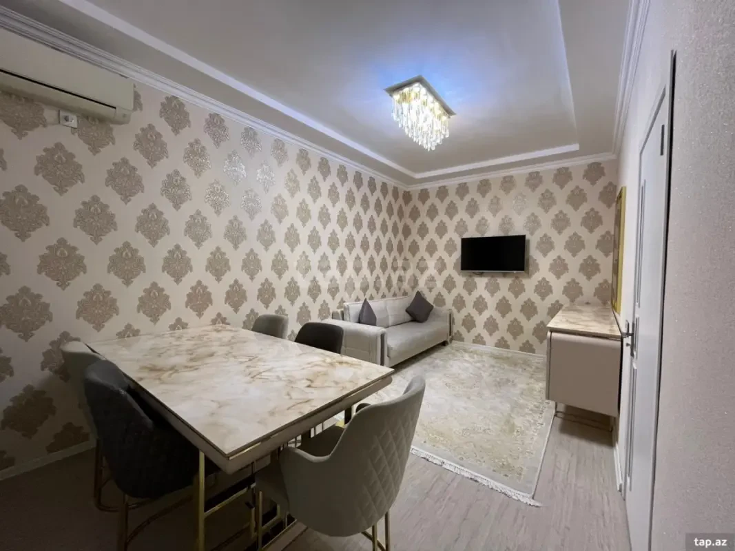 Satılır 4 otaqlı həyət evi 100 m²