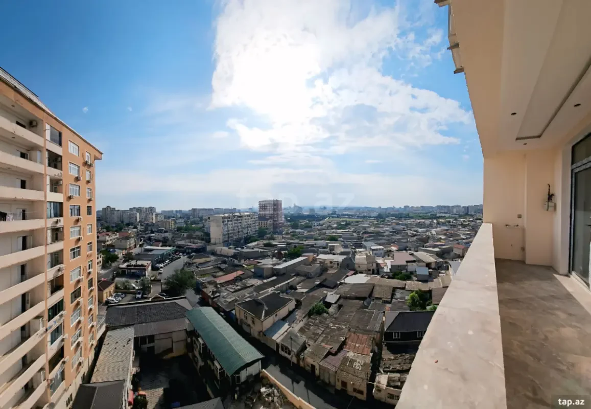 Satılır 4 otaqlı yeni tikili 195 m²