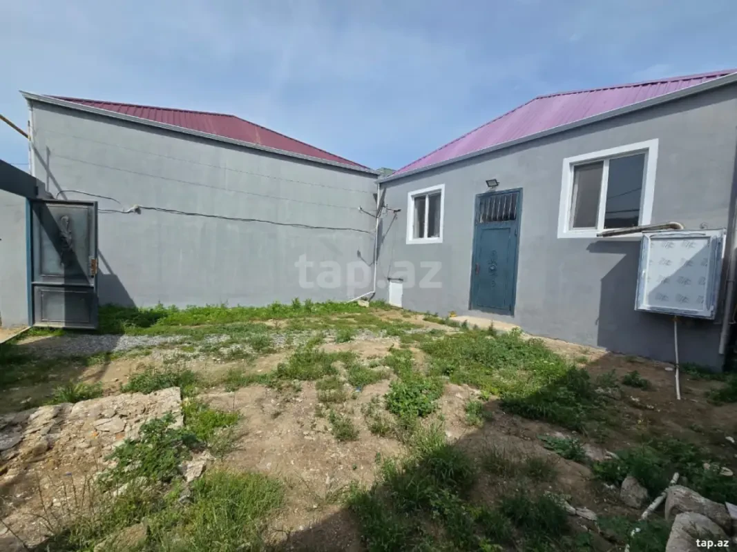 Satılır 3 otaqlı həyət evi 150 m²
