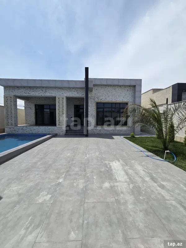Satılır 4 otaqlı həyət evi 180 m²