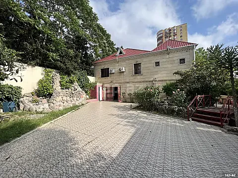 Satılır 5 otaqlı həyət evi 320 m² — Bakı, Əhmədli 5 otaq 320.00 m²
