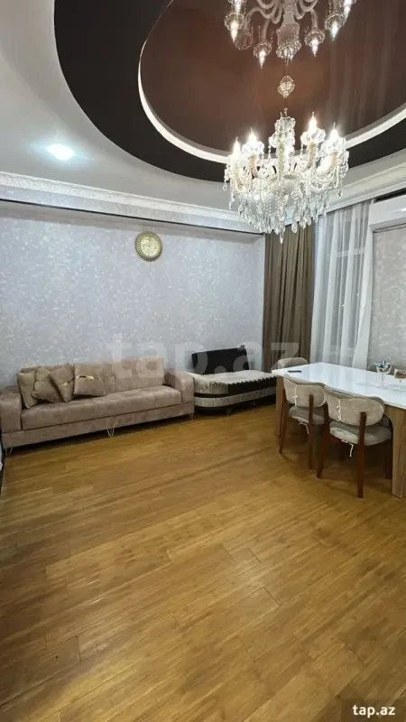 Satılır 3 otaqlı yeni tikili 105 m²