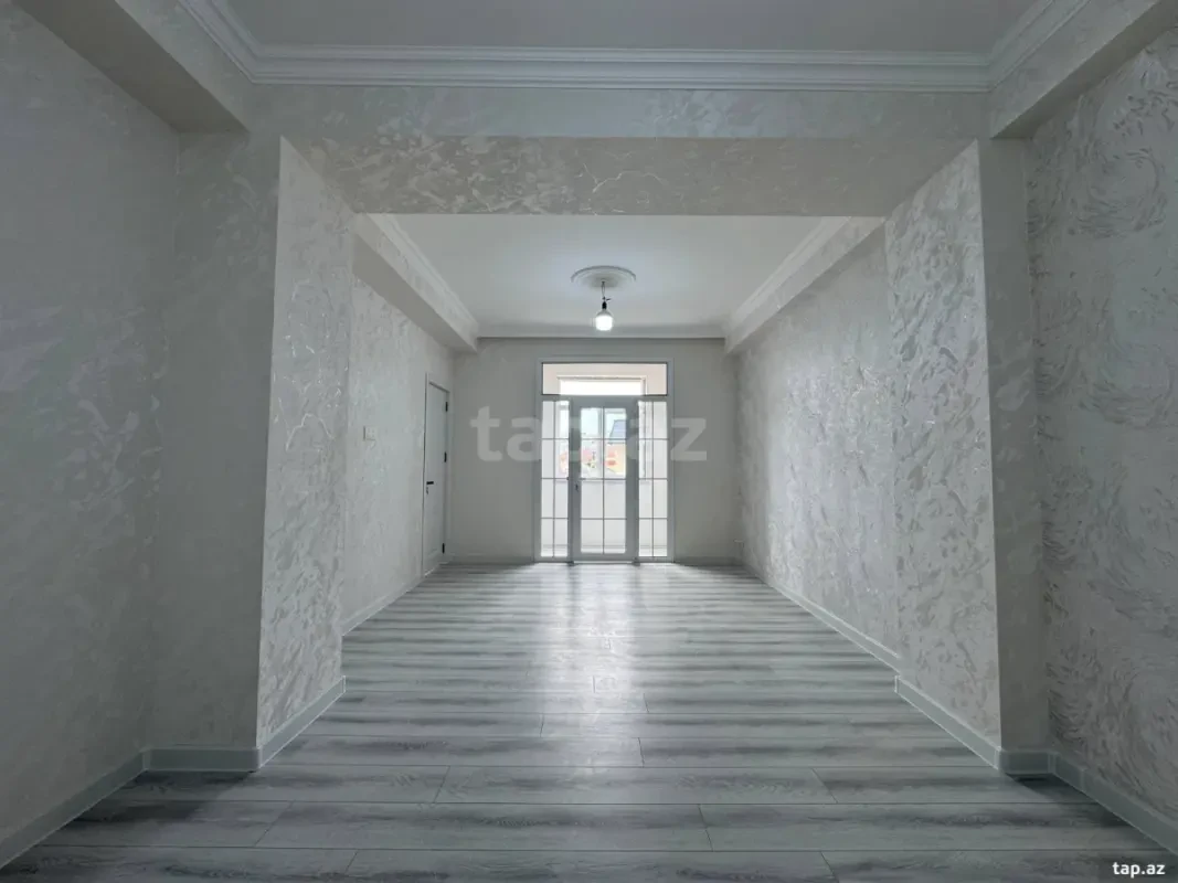 Satılır 3 otaqlı yeni tikili 73 m²