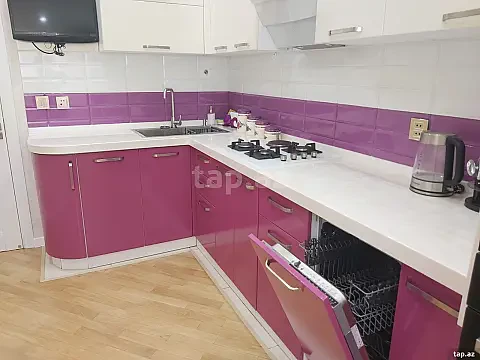 Satılır 3 otaqlı yeni tikili 90 m² — Bakı 3 otaq 90.00 m²