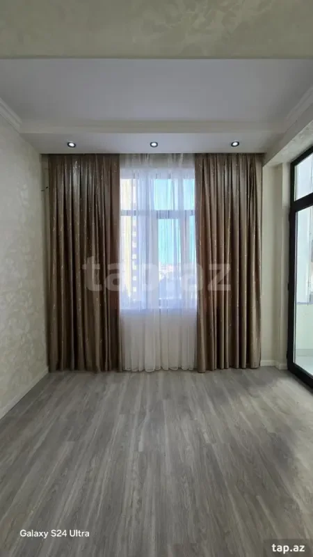 Satılır 2 otaqlı yeni tikili 53 m²