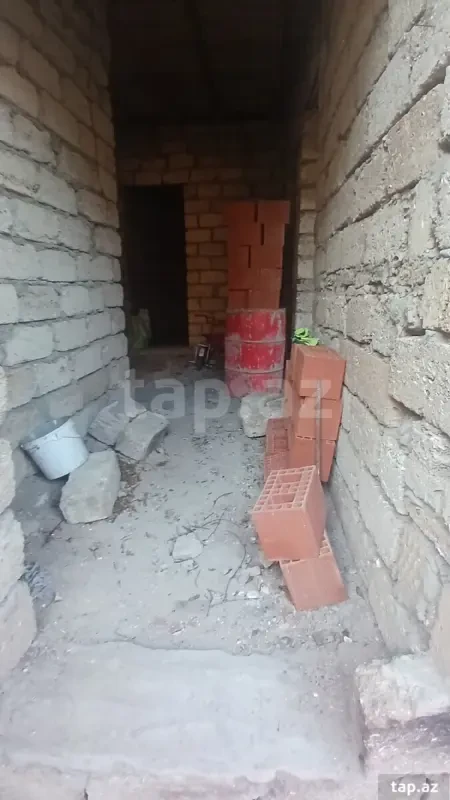 Satılır 4 otaqlı həyət evi 80 m²