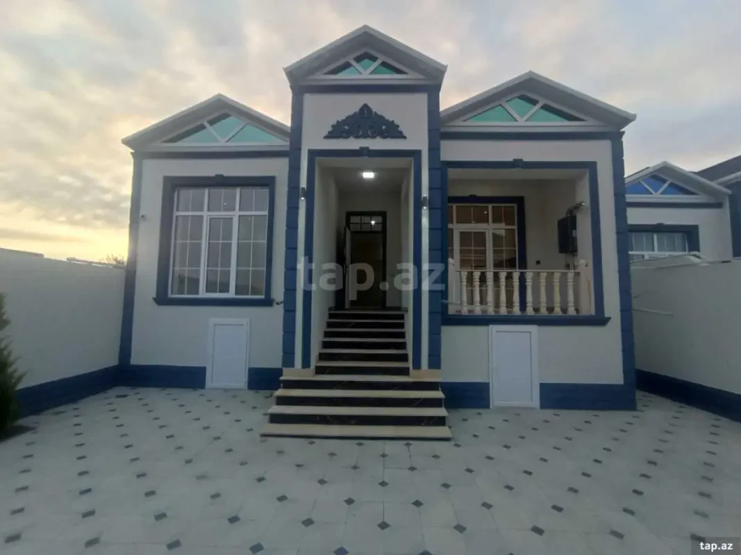Satılır 4 otaqlı həyət evi 120 m²