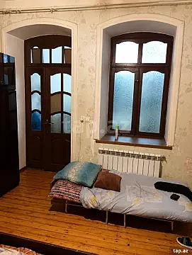 Kirayə verilir 2 otaqlı həyət evi 100 m² — Bakı 2 otaq 100.00 m²