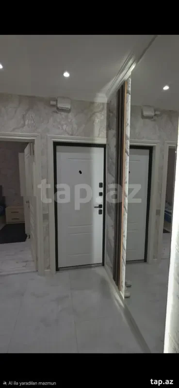Satılır 4 otaqlı mənzil 110 m²