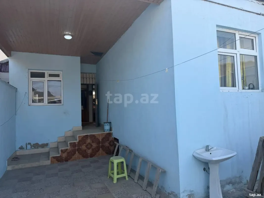 Satılır 3 otaqlı həyət evi 66 m²