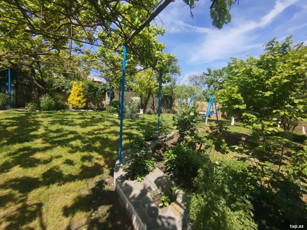 Kirayə verilir 4 otaqlı həyət evi 90 m²