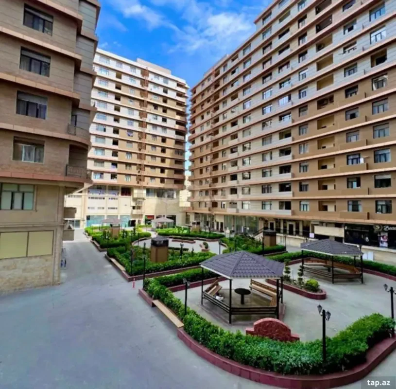 Satılır 3 otaqlı yeni tikili 106 m²