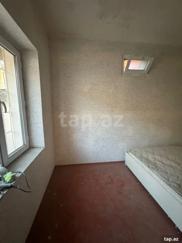 Satılır 2 otaqlı həyət evi 40 m²