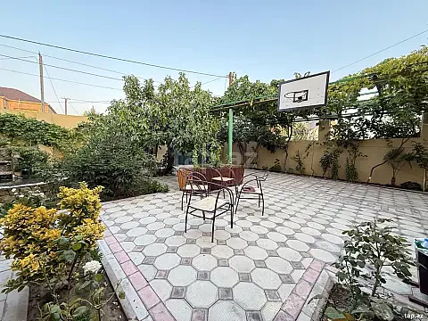 Satılır 4 otaqlı həyət evi 185 m² — Bakı, Novxanı 4 otaq 185.00 m²
