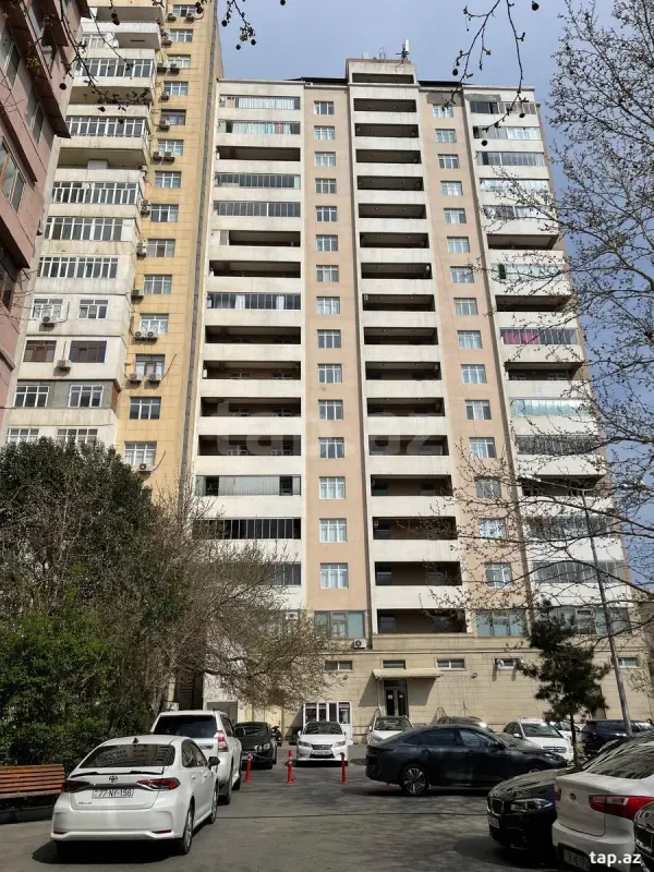 Satılır 2 otaqlı yeni tikili 115 m²