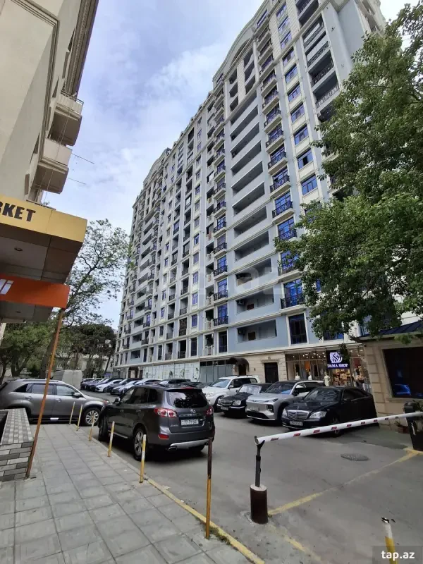 Satılır 2 otaqlı yeni tikili 85 m²