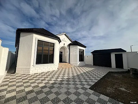 Satılır 4 otaqlı həyət evi 140 m² — Bakı, Binə 4 otaq 140.00 m²