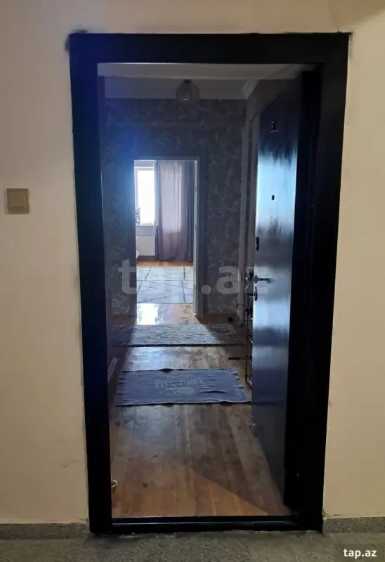 Satılır 3 otaqlı yeni tikili 100 m²