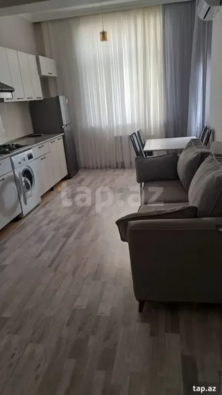 Kirayə verilir 2 otaqlı yeni tikili 80 m²