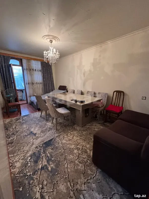 Satılır 3 otaqlı mənzil 76 m²