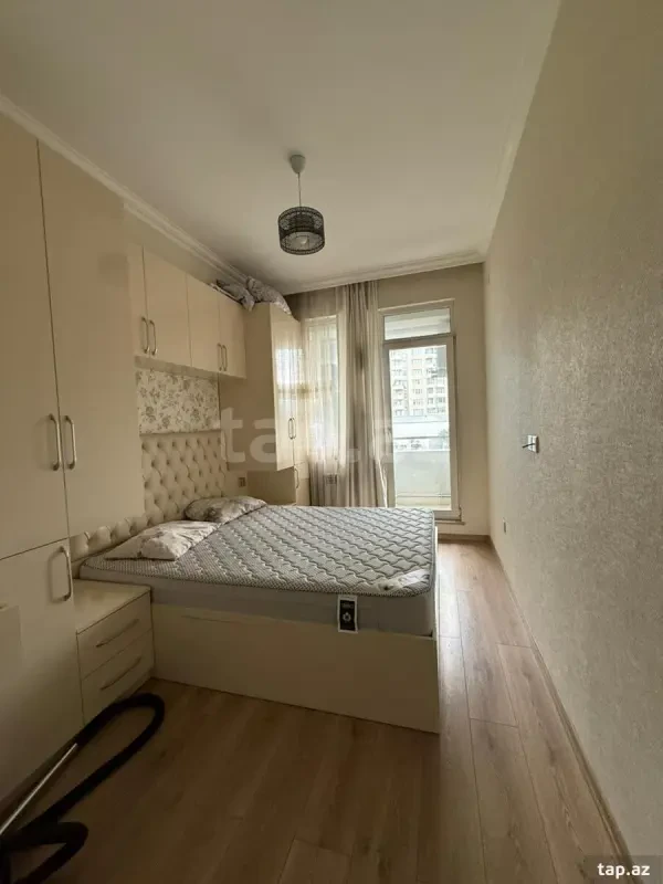 Kirayə verilir 2 otaqlı yeni tikili 50 m²