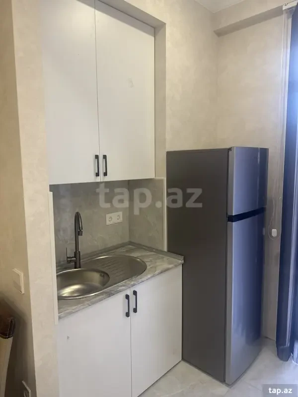 Kirayə verilir 2 otaqlı yeni tikili 60 m²