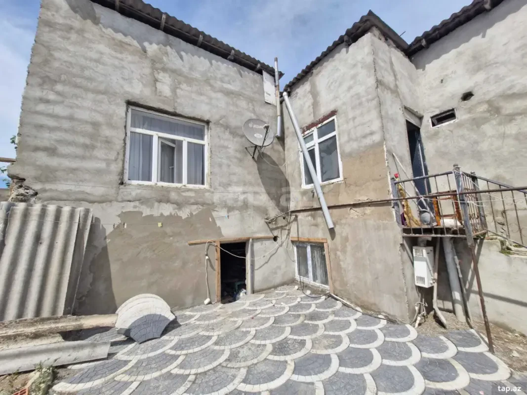 Satılır 3 otaqlı həyət evi 120 m²