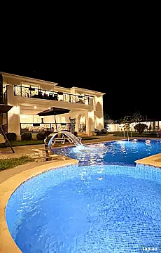 Kirayə verilir 5 otaqlı həyət evi 288 m² — Qəbələ 5 otaq 288.00 m²
