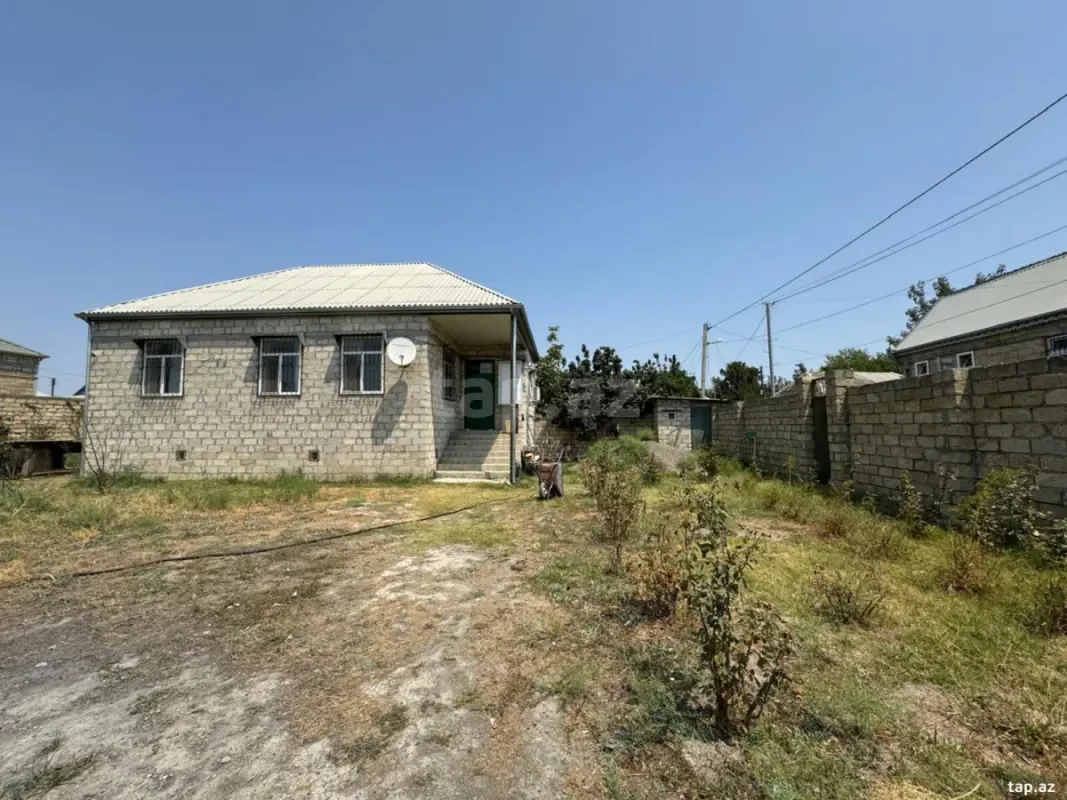 Satılır 3 otaqlı həyət evi 110 m²