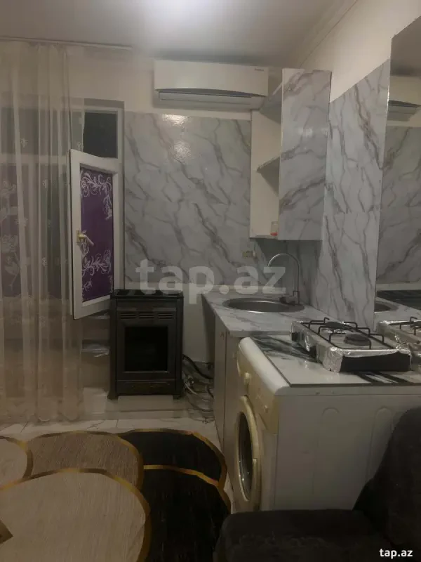 Kirayə verilir 1 otaqlı həyət evi 20 m²