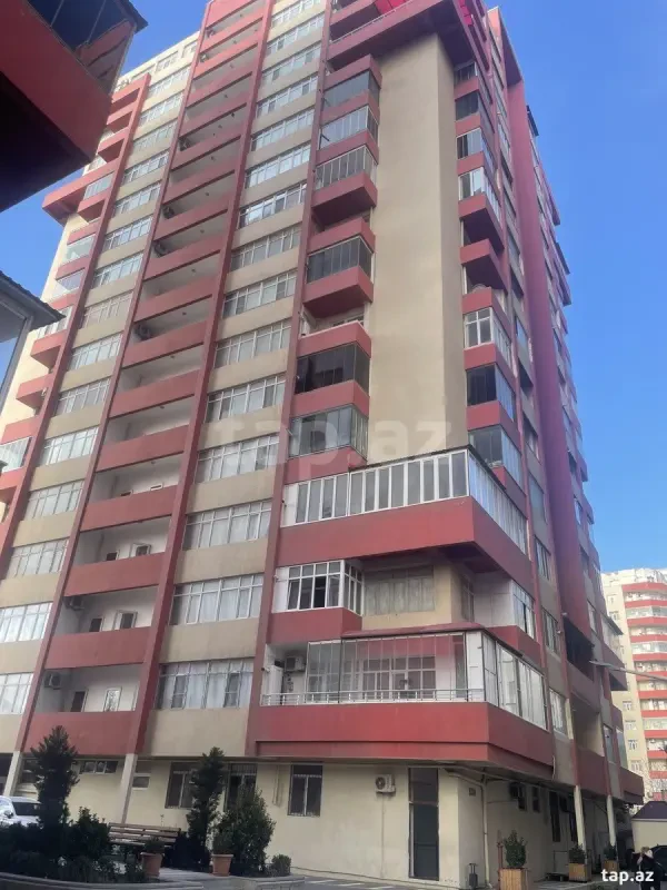 Satılır 4 otaqlı yeni tikili 147 m²
