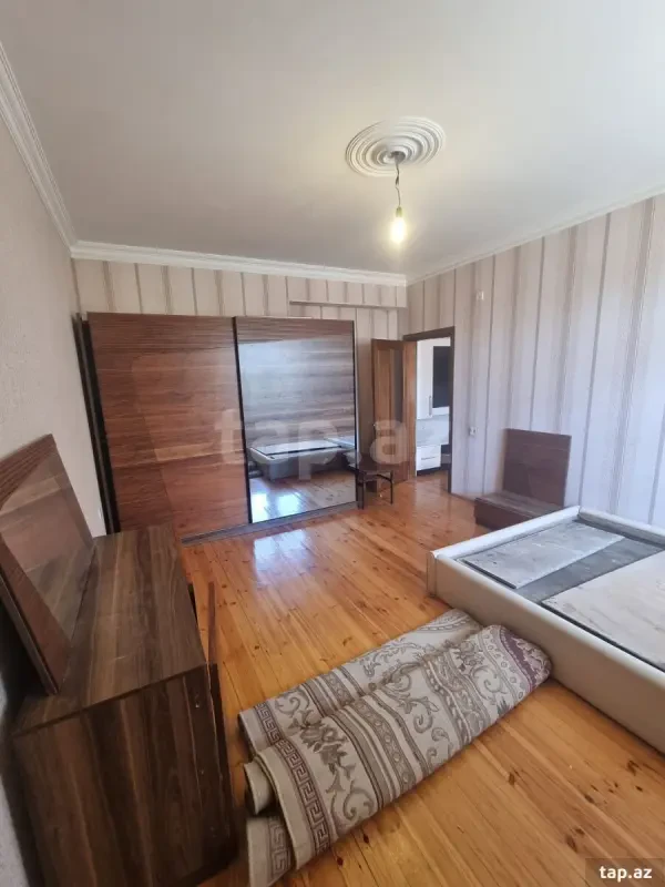 Kirayə verilir 1 otaqlı yeni tikili 42 m²