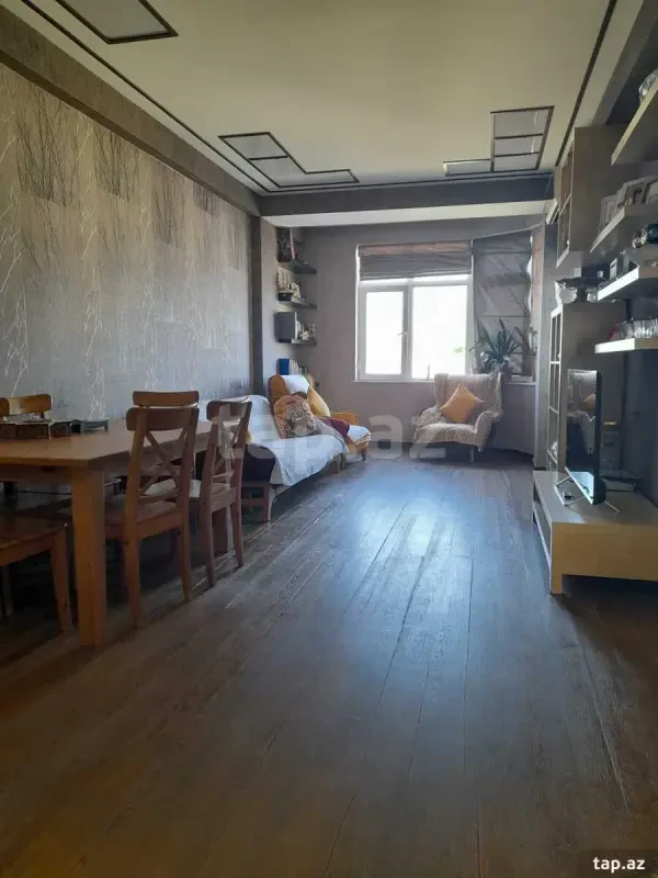 Satılır 3 otaqlı yeni tikili 102 m²