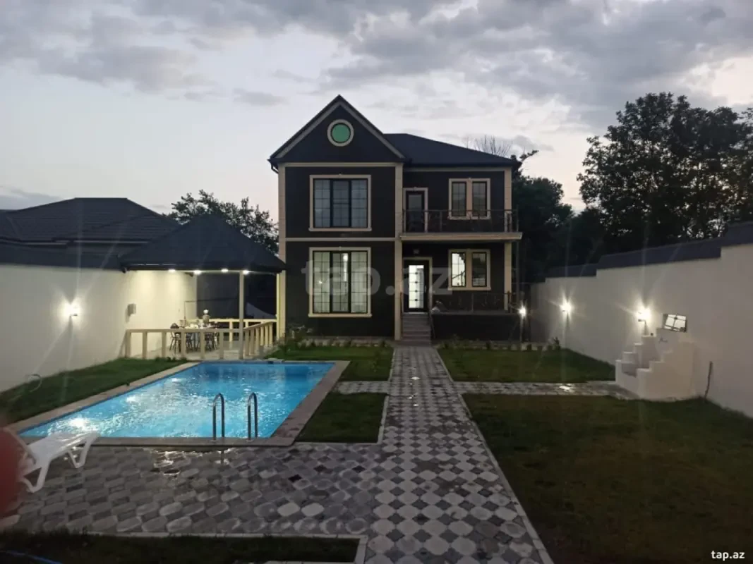 Kirayə verilir 4 otaqlı həyət evi 200 m²
