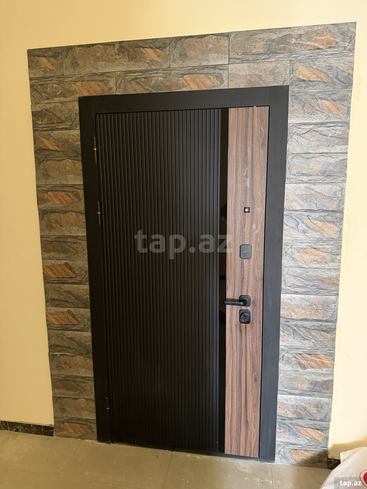 Kirayə verilir 2 otaqlı yeni tikili 70 m²