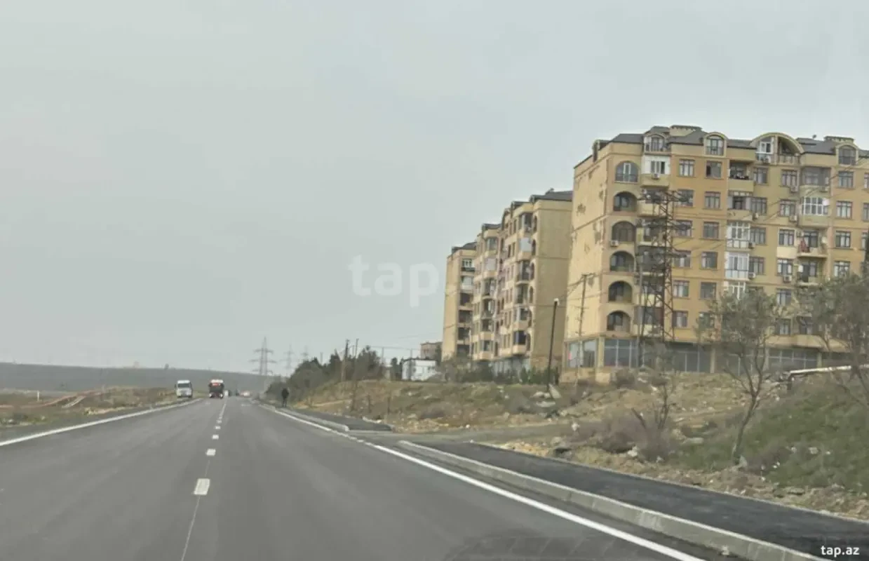Satılır 2 otaqlı yeni tikili 70 m²