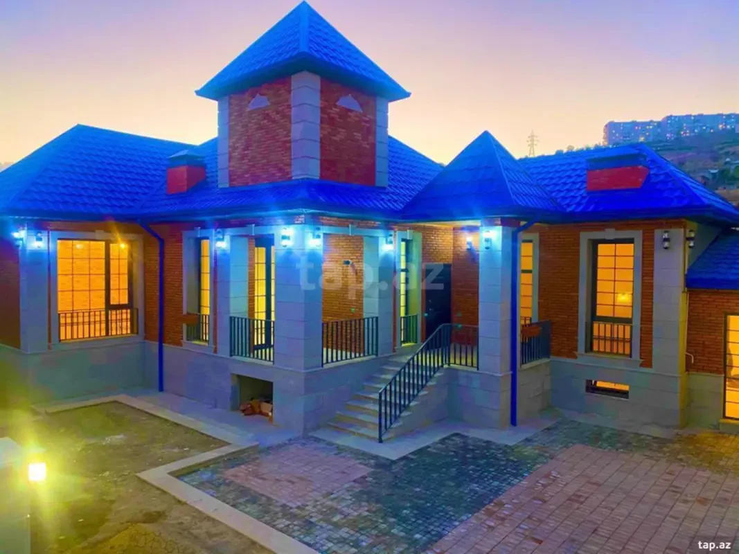 Satılır 4 otaqlı həyət evi 160 m²