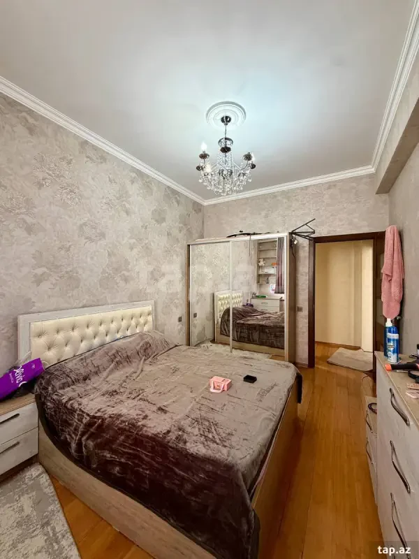 Kirayə verilir 2 otaqlı yeni tikili 68 m²